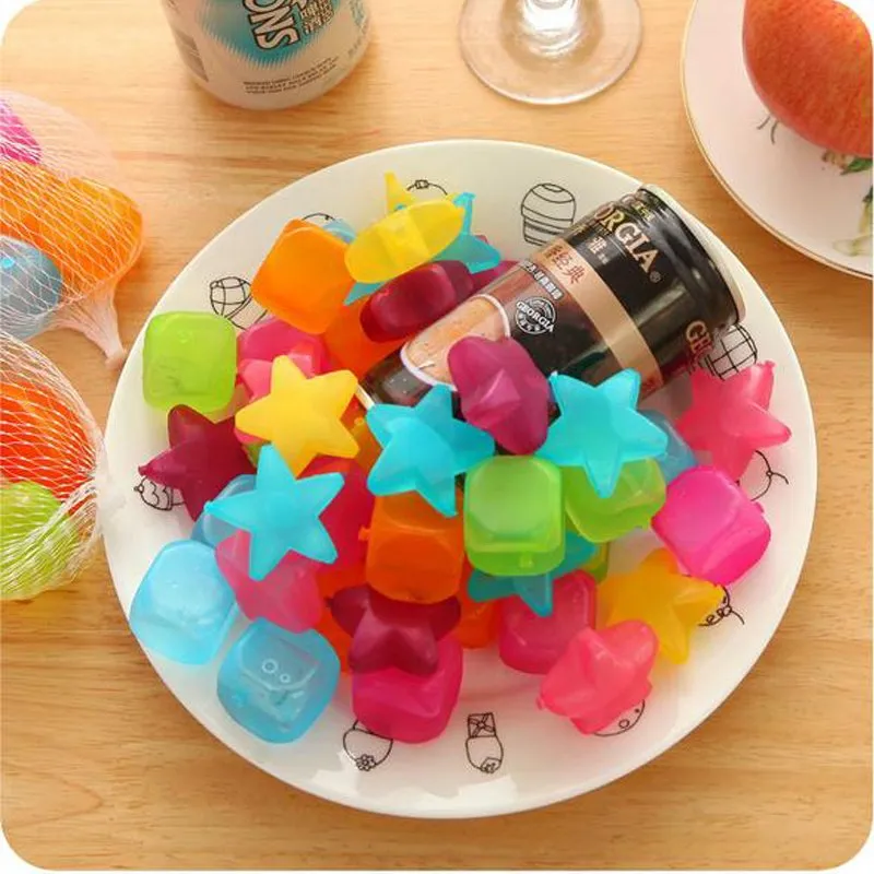 Fillettes_Pompettes_cubes_de_glace_plastique