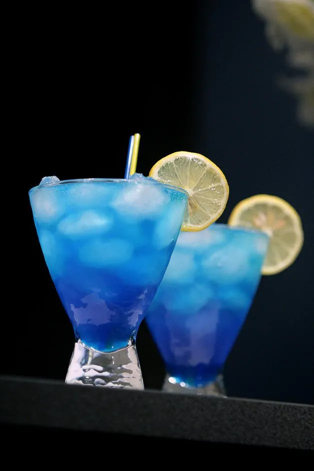 Bleu Pompette